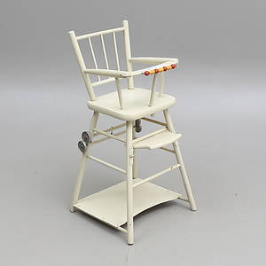 BARNSTOL. 1900-talets första hälft.