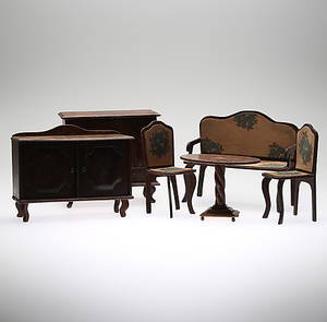 DOCKMÖBLER, 6 delar, 1900-talets första del.