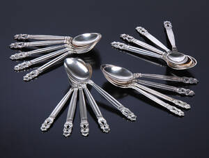 Georg Jensen. Konge  Acorn, 18 kaffeskeer af sterlingsølv 18