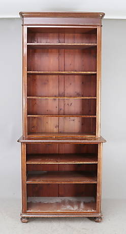 BOKHYLLA,181900-tal.