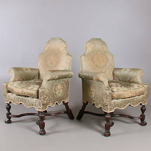 FÅTÖLJER, ett par, Queen Anne-stil, 1900-tal.