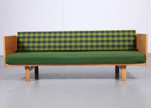 Hans J. Wegner. Daybedsovesofa 