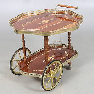 SERVERINGSVAGN, 1900-talets slut.