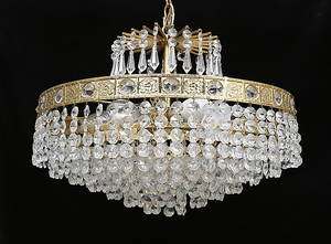 TAKLAMPA med prismor, 1900-talets senare del.
