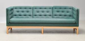 Erik Ole Jørgensen 1925 - 2002. Fritstående sofa, model EJ-315