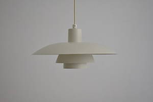 POUL HENNINGSEN. PH 43 Lampa i vitt, 1900-tal.