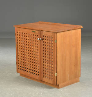 Trip Trap. Minibar af teak Denne vare er sat til omsalg under nyt varenummer 5002507