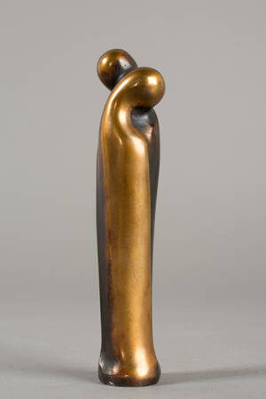 Umschlungenes Paar. Bronze. 1982. 