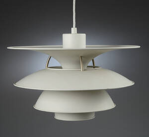 Poul Henningsen. Charlottenborg pendel Denne vare er sat til omsalg under nyt varenummer 4424576