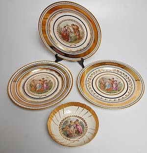 FAT, SKÅL, 4 delar porslin  Royal Copenhagen.