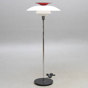 GOLVLAMPA, PH-80, Poul Henningsen för Louis Poulsen, Danmark.