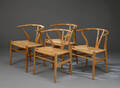 Hans J. Wegner. Sæt på fire Y- stole af eg, model CH-24. 4 Denne vare er sat til omsalg under nyt varenummer 4174817