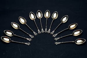 KAFFESKEDAR, 12 st, silver, nyrenässansstil.