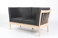 TSM møbel. To-personers sofa.  Denne vare er sat til omsalg under nyt varenummer 4982312