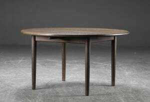 Hans J. Wegner. Sofabord af eg