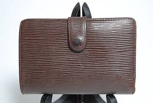 PLÅNBOK,  Louis Vuitton, epi läder.