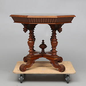 BORD, omkring år 1900.