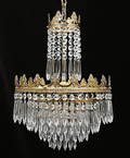 TAKLAMPA, med prismor, 1900-talets andra hälft. Höjd ca. 40 cm.