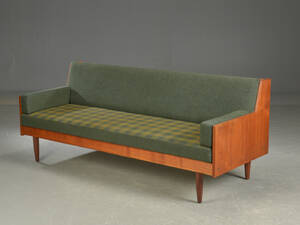 H. J. Wegner. Briks  Daybed, model GE-258, teaktræ Denne vare er sat til omsalg under nyt varenummer 4962393