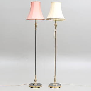 GOLVLAMPOR, ett par, Falkenbergs Belysning, omkring 1900-talets mitt.