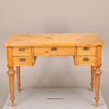 SKRIVBORD, furu, fem lådor, 1900-tal.