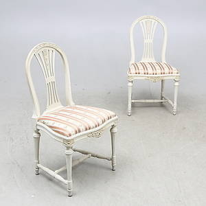 STOLAR, ett par, gustaviansk-stil, 1900-tal.