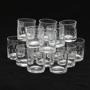 GLAS, 15 st,  varav 13 st Antik, Reijmyre.