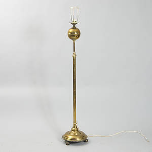 GOLVLAMPA, mässing, tidigt 1900-tal.
