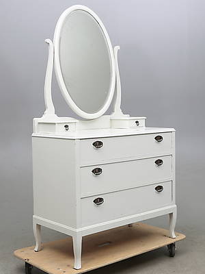 SPEGELBYRÅ, 1900-talets första hälft.