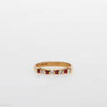 RING, 18K rödguld med rubiner, ca 0,19 ct samt diamanter, total ca 0,14 ct. Vikt 2,7 g.