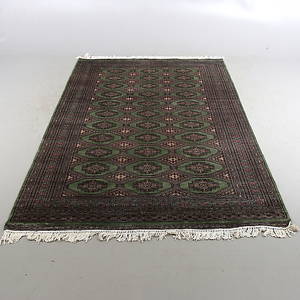 MATTA, Bochara, Pakistan, 1900-tal. 233 x 152 cm.