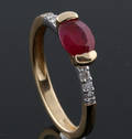 Diamond ring in 18Kt. yellow gold.