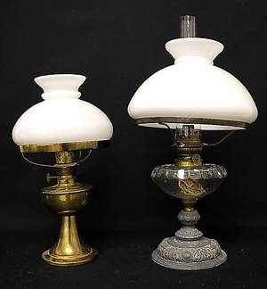 FOTOGENLAMPOR,  2 st,glas, mässing metall.