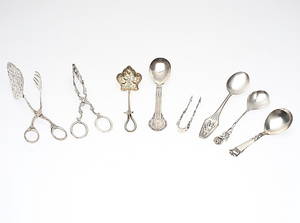 SILVERFÖREMÅL, 8 delar, silver. Total vikt ca 198 g.