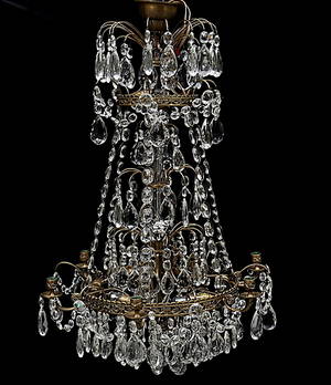 LJUSKRONA, empirestil, 1900-talets mitt. Höjd ca 80 cm.