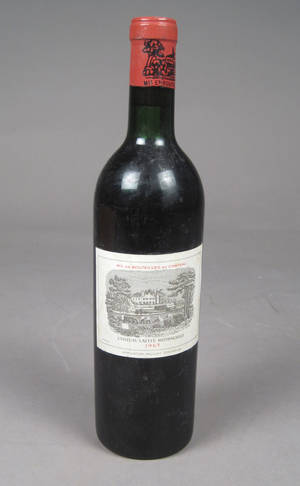 Chateau Lafite Rothschild årg. 1965, stand AB