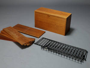 Nisse Strinning. Reolsystem