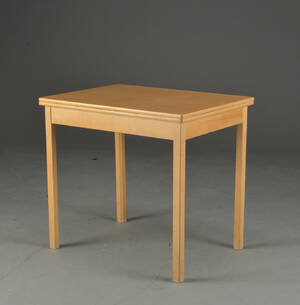 Børge Mogensen. Spillebord af bøgetræ