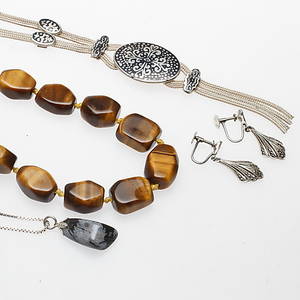 SILVERFÖREMÅL, 4 delar, 1900-tal.