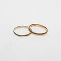 RINGAR, 2 st, 18k guld, vikt ca 6,7 gram.