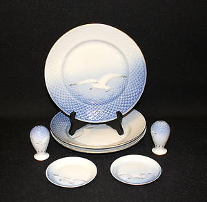 PORSLINSFÖREMÅL, 7 st, Bing  Gröndal.