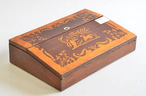 SKRIVSCHATULL, Intarsia, ca 1880-tal.