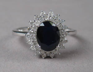 Safir- og brillantring