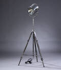 Gulvlampe i industrial look