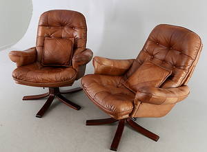 FÅTÖLJER, 1 par, skinn, 1900-talets senare del.