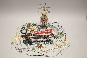 Halsband