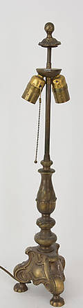 Stehlampe.