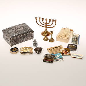 SKRIN inkl. 4 dosor. MINIATYRLJUSSTAKAR 3 st.