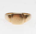 RING, 20k guld, vikt ca 4,9 gr.