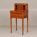 SKRIVBORD, idegran, engelsk stil, 1900-tal.